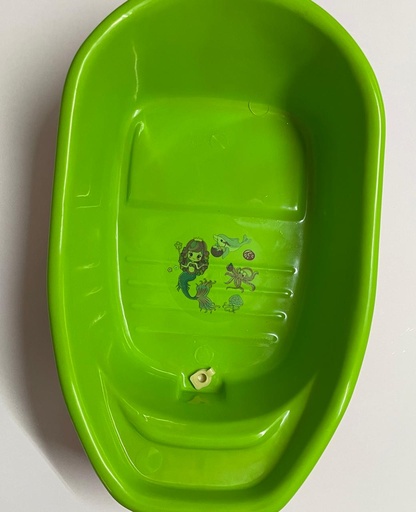 Bañera Económica con Diseño